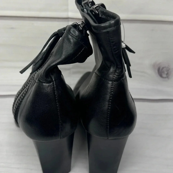 Steve Madden Marando Black Pointed Toe Block Heel Leather Boots Size 10 - Picture 3 of 5